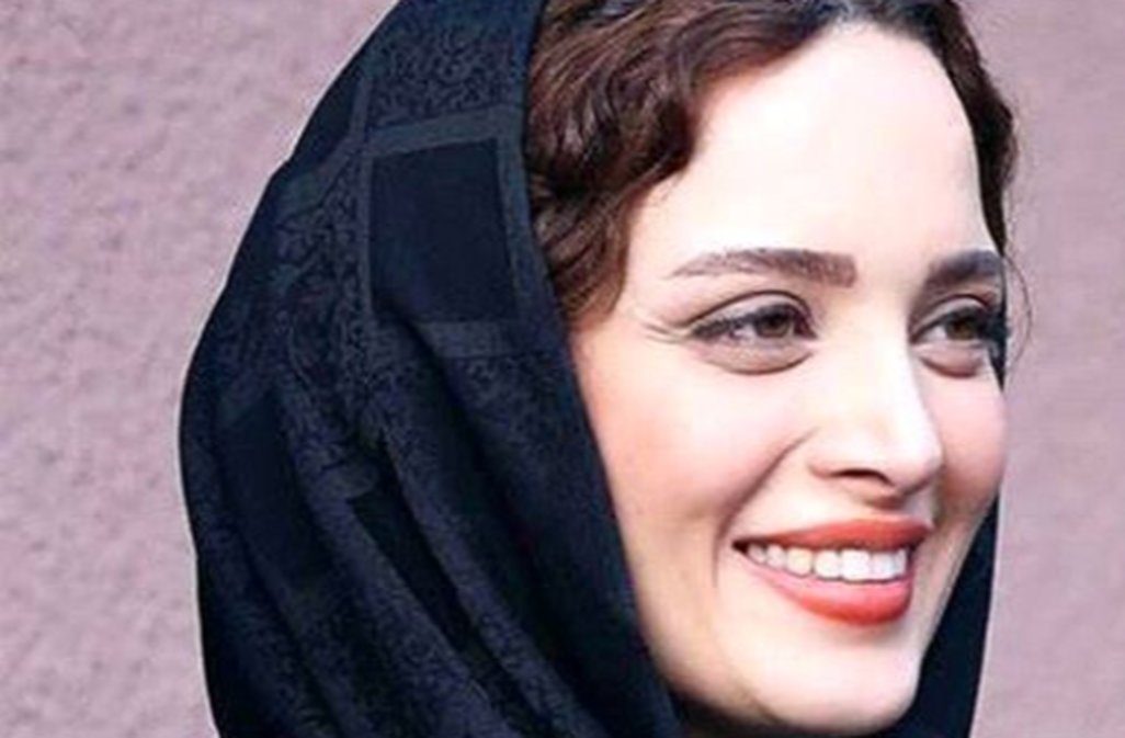 جدیدترین و جذاب ترین عکس بهنوش طباطبایی در نمایشگاه کتاب