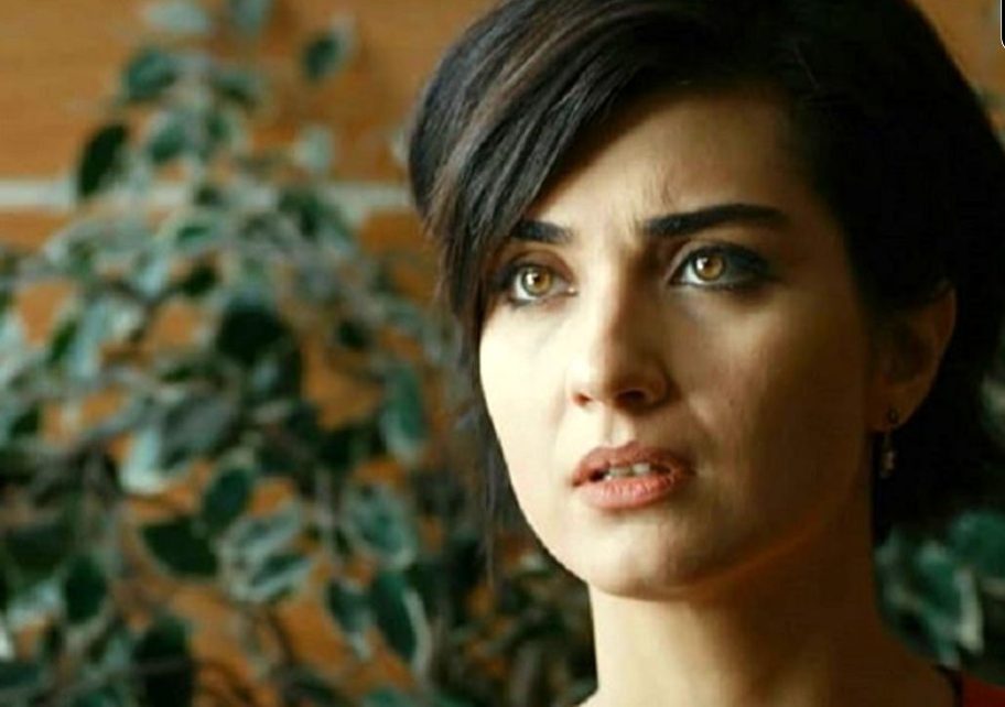 بیوگرافی، عکس های شخصی و زندگی خصوصی طوبا بویوک اوستون