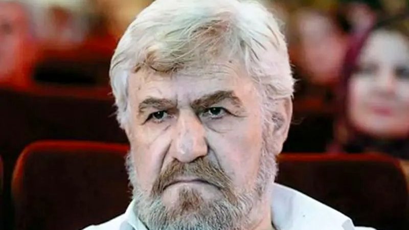 عنایت بخشی در بیمارستان بستری شد