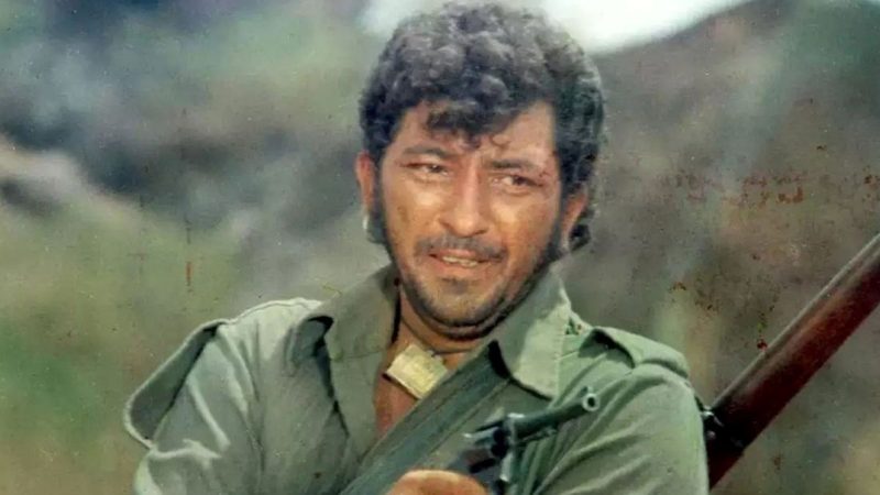 سفر در زمان؛ «بازیگر نقش جبارسینگ در فیلم شعله» در کنار همسر و فرزندان؛ سال ۱۳۶۲