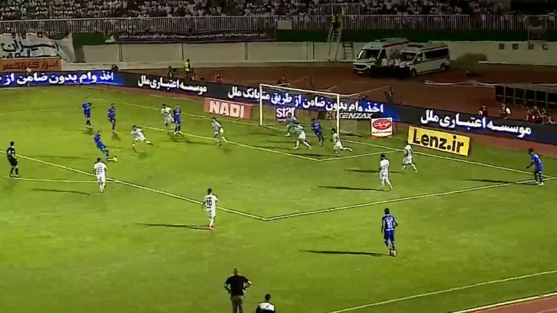 گل استقلال به ملوان در دقایق پایانی 