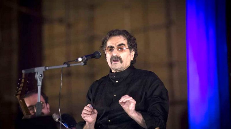 چیدمان ایرانی پسند و اصیل خانه استاد شهرام ناظری 