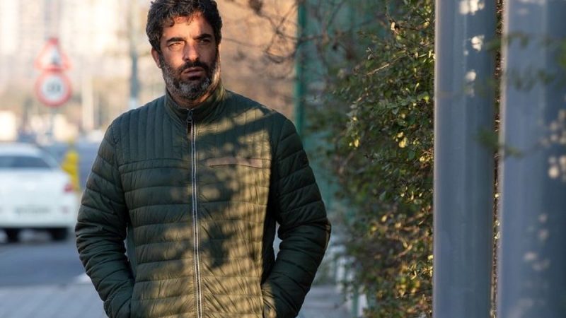 قاب زیبایی از منوچهر هادی بازیگر و کارگردان «سریال یزدان» و دخترش 