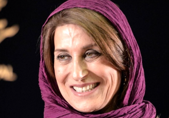 تصاویر؛ سفر در زمان؛ «فاطمه معتمدآریا» در ۵۰ سالگی در فرانسه؛ سال ۱۳۹۰