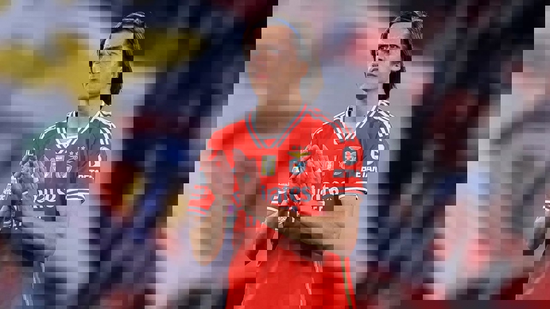 2198798