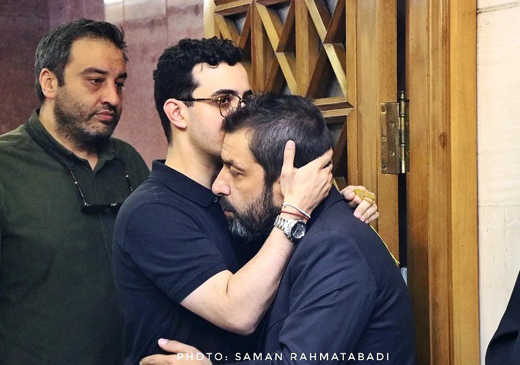 حضور پررنگ هنرمندان در مراسم ختم پدر عباس جمشیدی‌فر