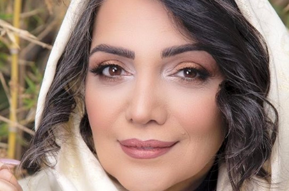 زیبایی چشمگیر الهام پاوه‌نژاد با موهای سفید + عکس