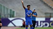 اندونگ در جمع آبی‌ها ماندنی شد؛ تمدید قرارداد با استقلال