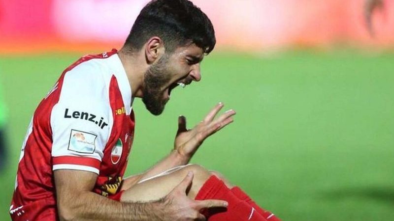 درخواست هاشمیان برای بازگشت محمد عمری؛ پرسپولیس پیگیر پایان خدمت ستاره خود شد 