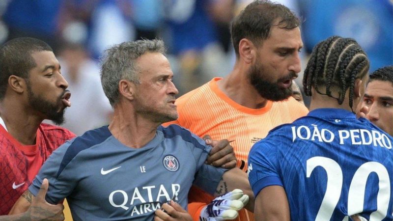 انریکه پس از درگیری با ستاره چلسی: من احمقم