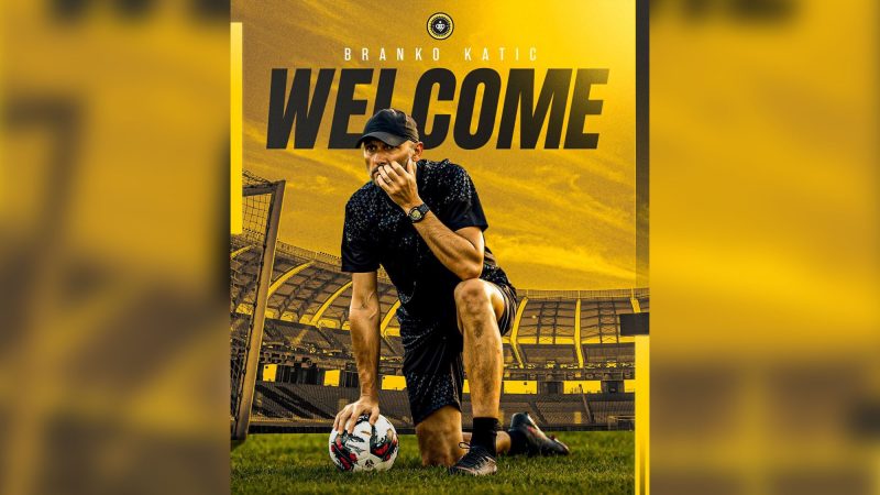 مربی سابق الهلال به سپاهان پیوست