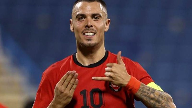 زنوزی: آلوز سه سال قرارداد دارد و مربی درباره او تصمیم می‌گیرد