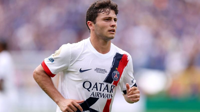 علیرضا فغانی، ژائو نوس را در دیدار برابر چلسی اخراج کرد