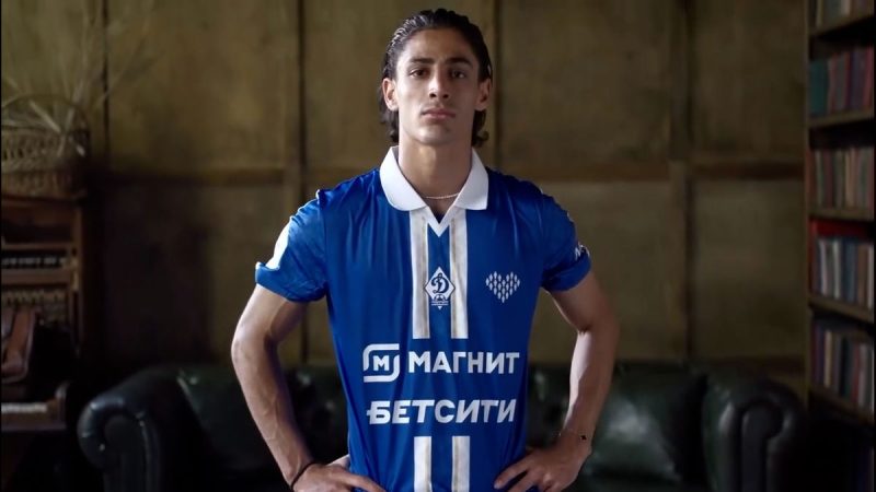 رونمایی پیراهن فصل جدید دینامو ماخاچ قلعه با حضور محمد جواد حسین نژاد