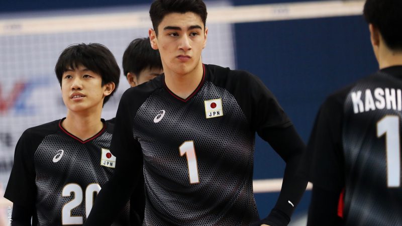 کارن مساجدی، تیم ملی والیبال ژاپن را انتخاب کرد