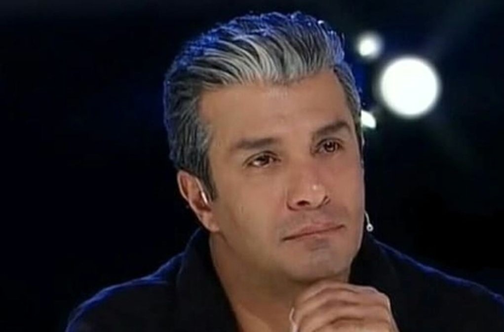 عکس/ پسر 2 ساله آریا عظیمی‌نژاد در کنار پدرش نوازندگی می کند