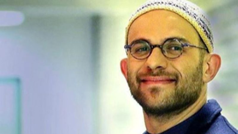 فیلم| علت عجیب رانندگی نکردن بابک حمیدیان فاش شد