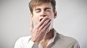 خمیازه در این صورت خطرناک‌تر از چیزی است که فکر می‌کنید