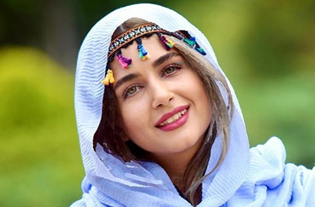 ستایش موسوی