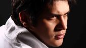 فیلم / چه هنرمندانی در مراسم ختم پدر سیاوش خیرابی شرکت کردند؟