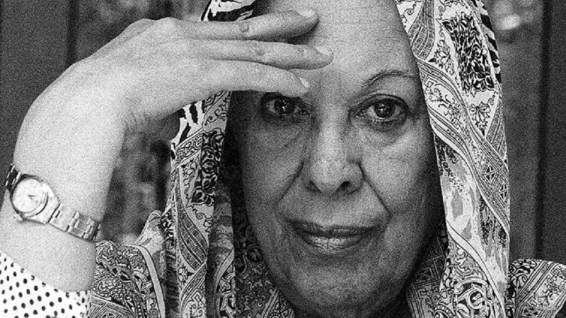 عکس؛ سفر در زمان؛ «سیمین دانشور در کنار خواهرش ویکتوریا»؛ اواخر دهه 80