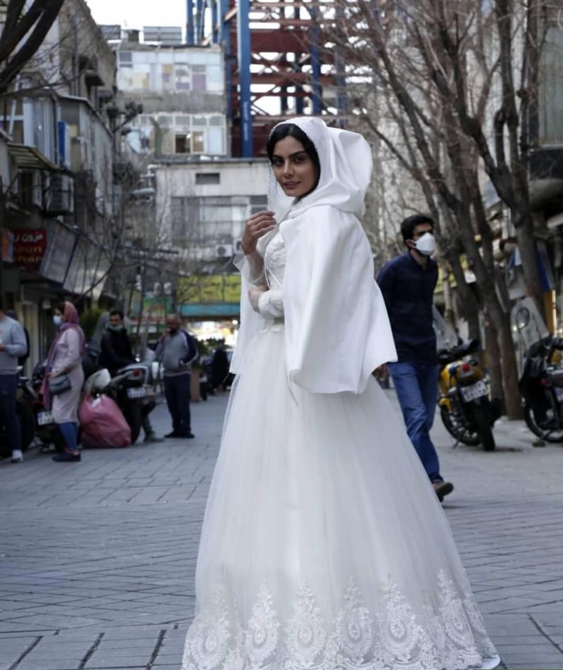 صحرا اسداللهی