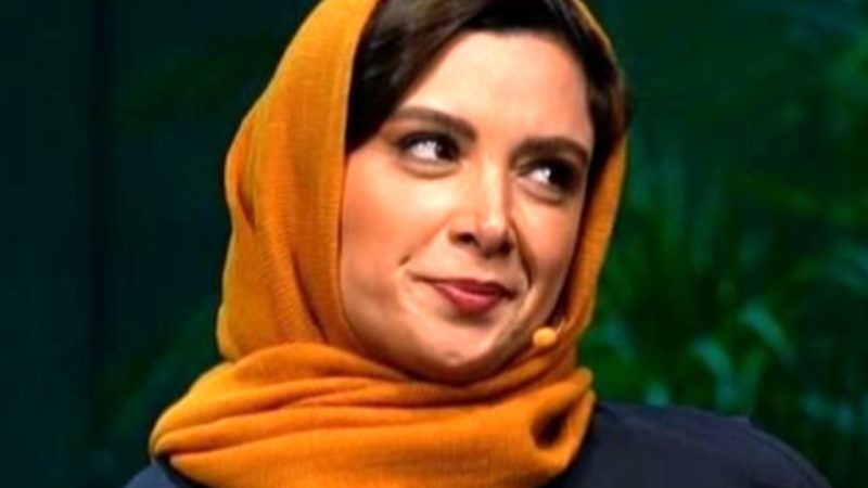 تصویری جذاب و دیدنی از فرناز رهنما، نازنین سریال ساختمان پزشکان، در کنار پدر و مادرش 