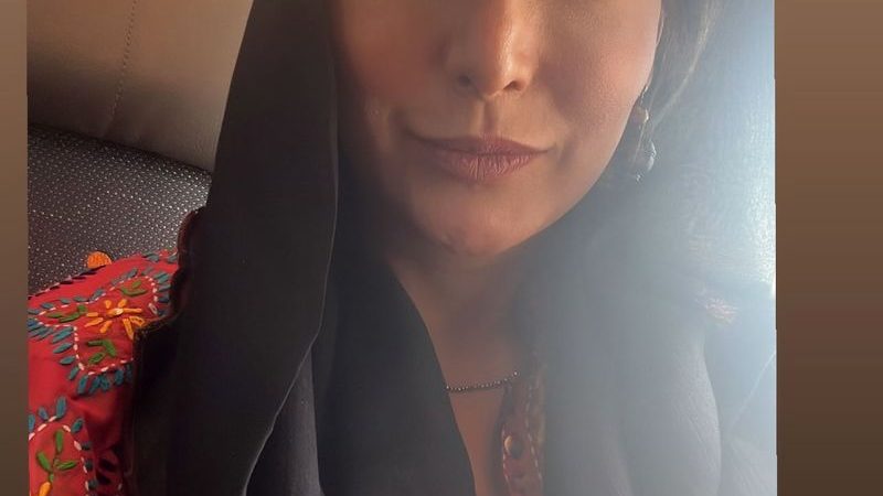 عکس/ عکس عاشقانه فریبا نادری با همسر و فرزندش در ماشین