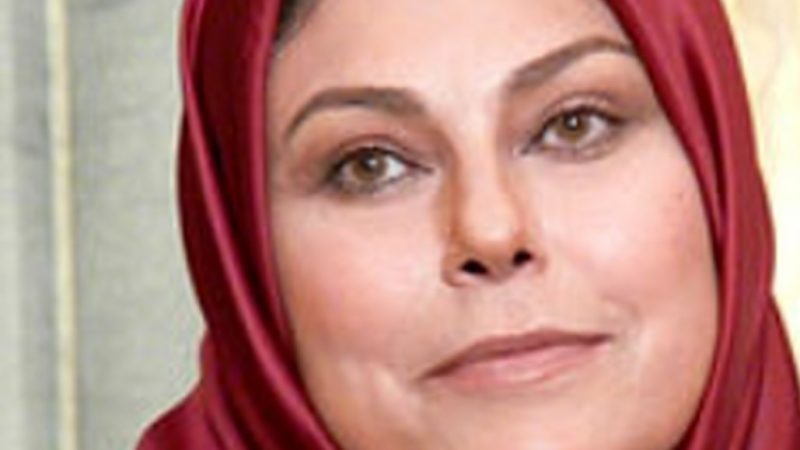 عکس/ تیپ جذاب مهرانه مهین ترابی در ۶۷ سالگی/ خانم بازیگر انگار ۲۰ ساله است 
