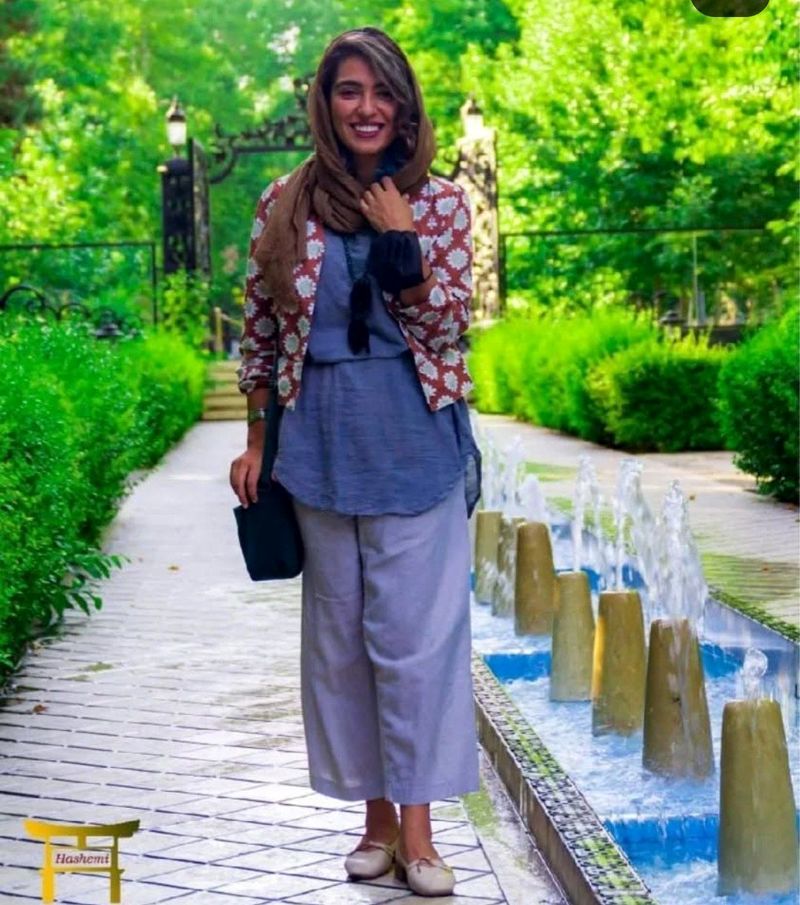 مونا کرمی
