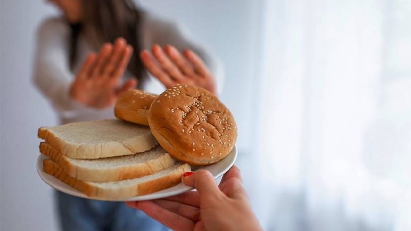 بلایی که اگر دیگر نان نخوریم سرمان می آید/ هرگز این رژیم را نگیرید