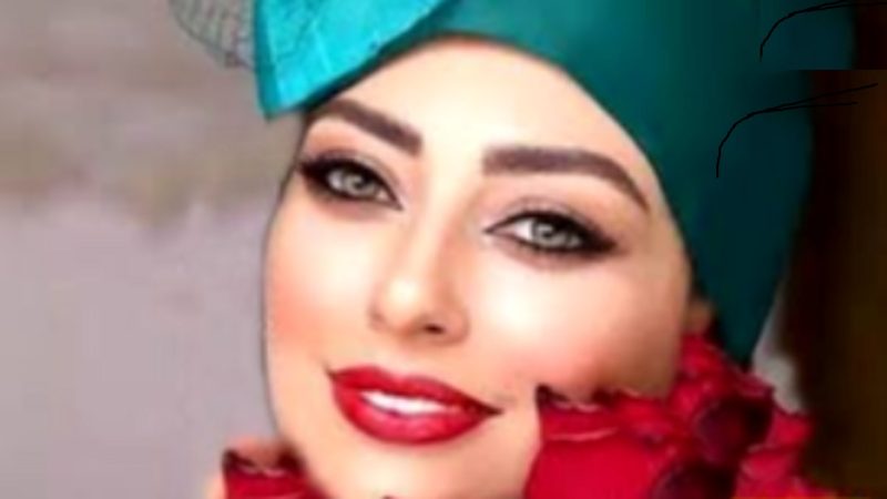 عکس/ تفریح نفیسه روشن و مادرش در خارج از کشور سوژه شد 