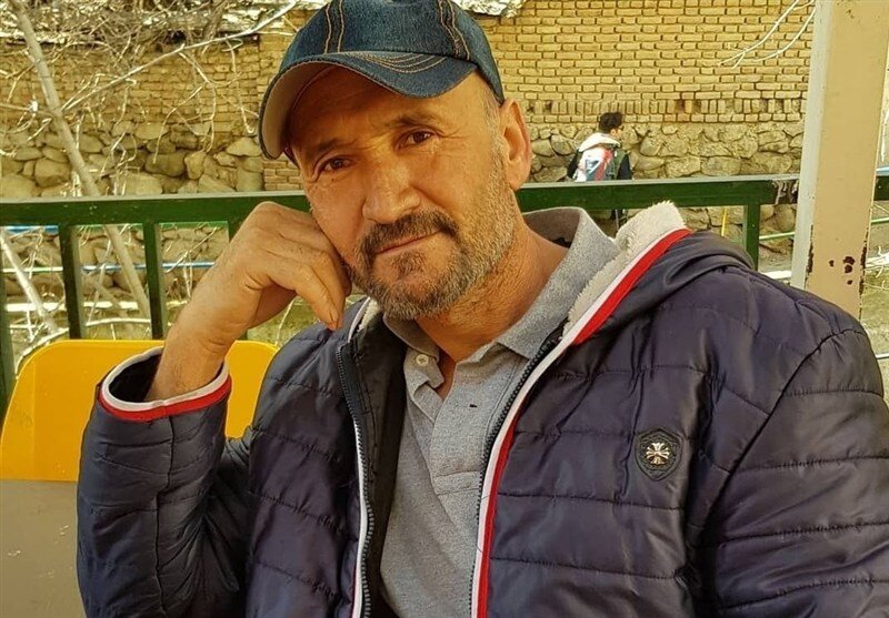 نوید محمدزاده