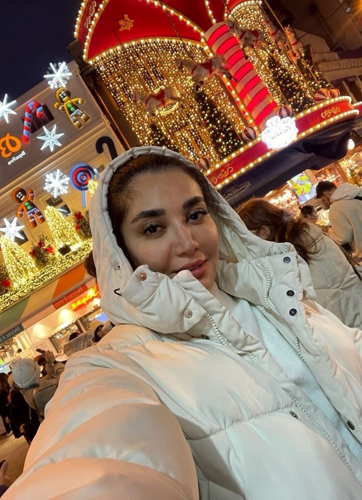 هدی استواری