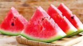 این میوه تابستانی بمب ویتامین هاست 
