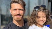 عکس/ وریا غفوری برای دخترش سنگ تمام گذاشت/ کیک تولد شیک و باکلاس دختر وریا غفوری