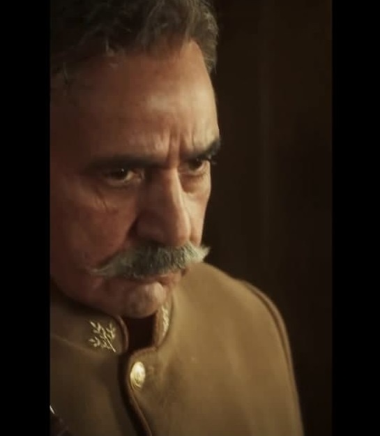 پرویز پرستویی در شبکه نمایش خانگی با توپ پر می آید؟/ رونمایی از آقای بازیگر با چهره جدید