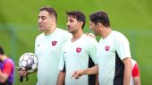 وحید هاشمیان شاید برای اسکواد نامتوازن لیست مازاد بنویسد!