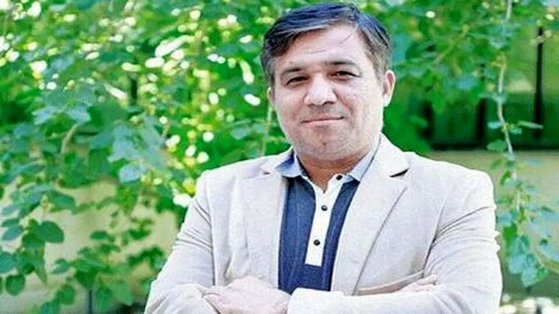 علی تاجرنیا: قهرمانی از نان شب واجب‌تر است