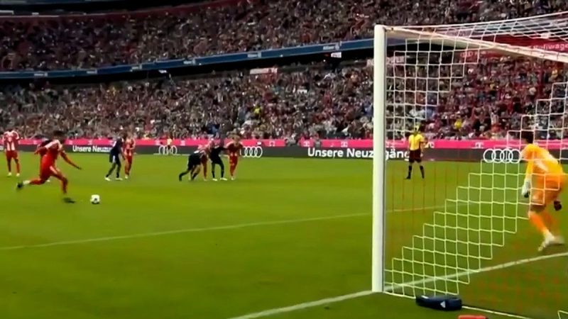 گل اول بایرن مونیخ به لیون (میشل اولیسه)