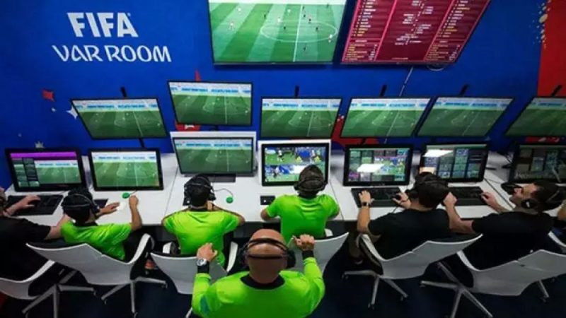 دلایل تاخیر در اعلام رای VAR از زبان مرادی