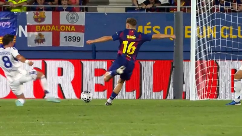 گل اول بارسلونا به کومو (فرمین لوپز)