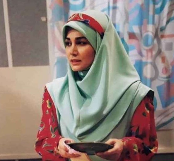 لادن رضاجویی 