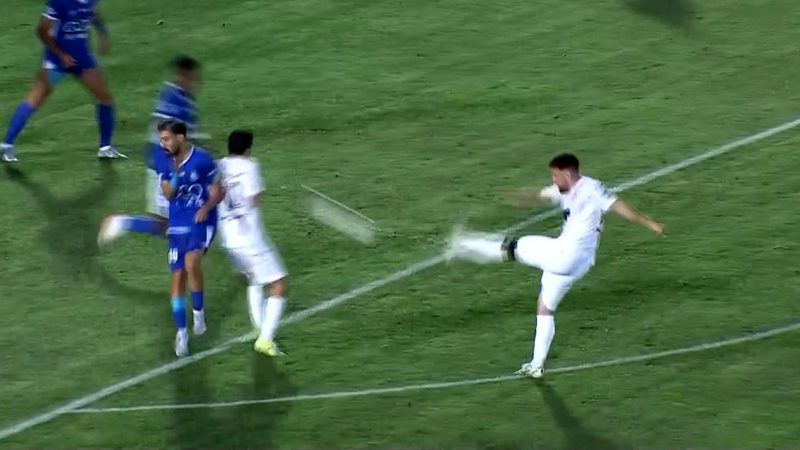 گل اول ذوب آهن به استقلال (پویا مختاری)