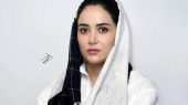 بیوگرافی پریناز ایزدیار + استایل جدید خانم بازیگر