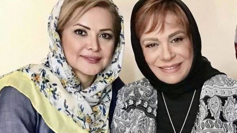 فیلم / تقلید صدای جالب گوهر خیراندیش توسط کمند امیرسلیمانی سوژه شد! 