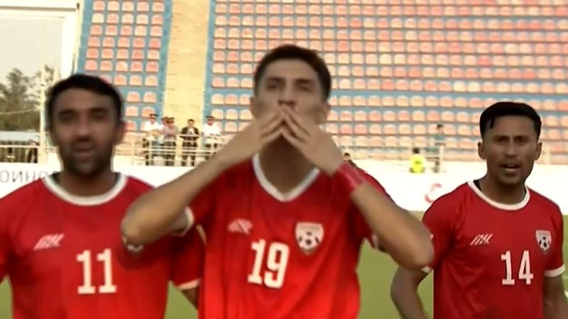 گل اول افغانستان به ایران امید موسوی 