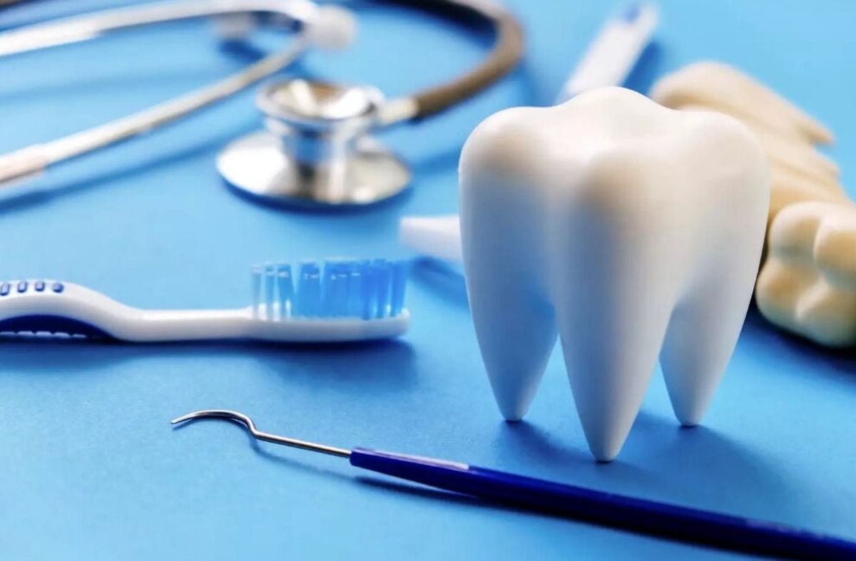 بهترین روش سفید کردن دندان در خانه