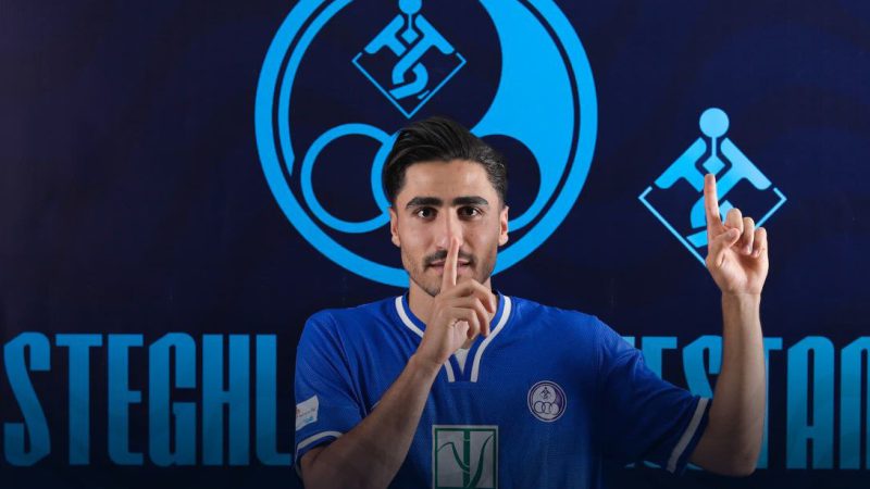 مدافع سابق پرسپولیس به استقلال خوزستان پیوست