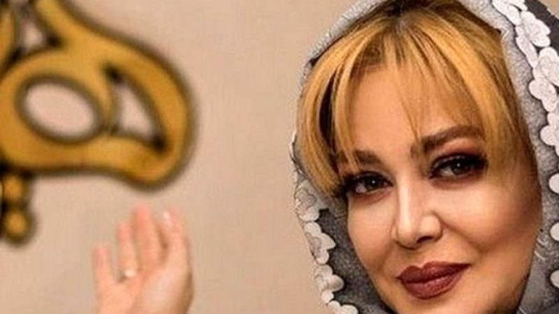 عکس/ تیپ هندی و متفاوت بهاره رهنما در یک مراسم رسمی